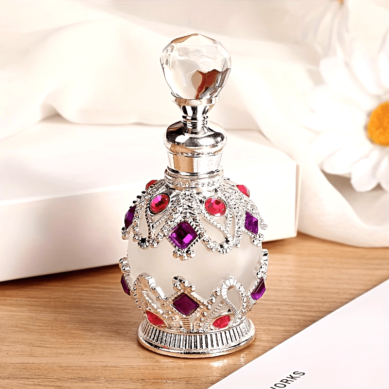 Arabian Luxury Perfume for Women | Long-Lasting Floral Scent, 15ml Essential Oil"